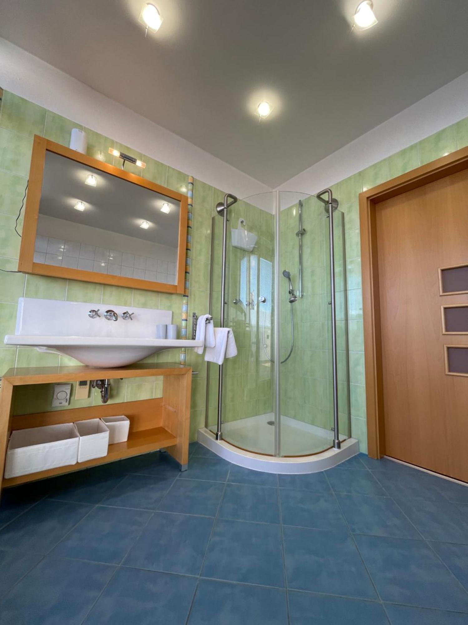 אולומוץ Apartman U Domu מראה חיצוני תמונה